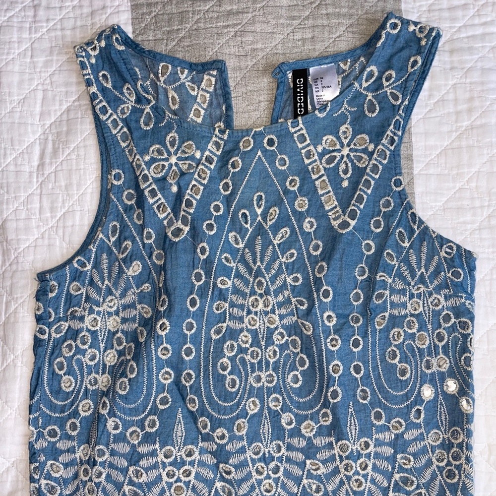 H&M shirt Size 2